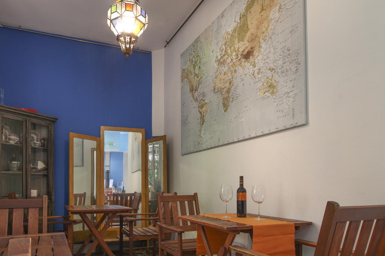 Acacias Restaurante 2*